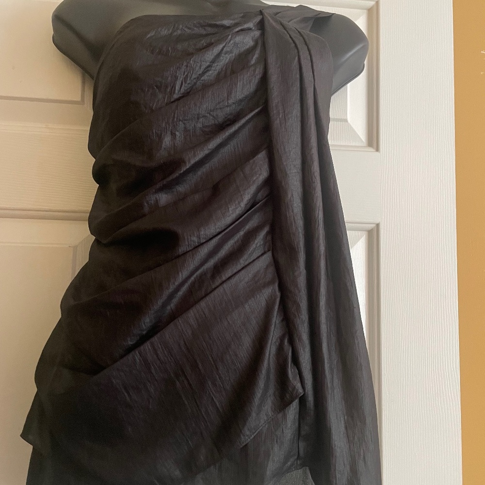 BCBGMaxAzria  - Black Top